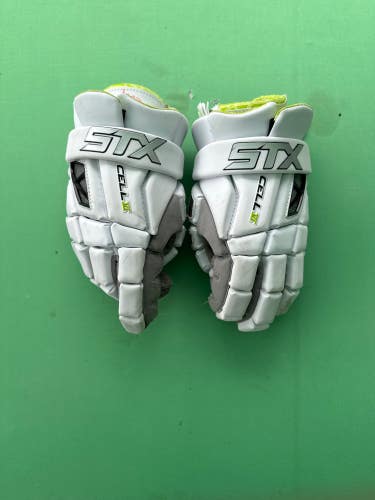 White STX Cell VI Lacrosse Gloves | Medium (Used)