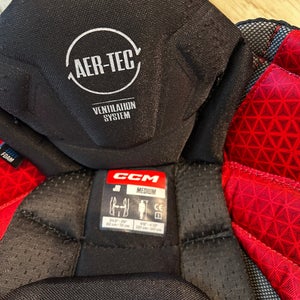 Junior Medium CCM Jetspeed ft6 Hockey Pants (Used)