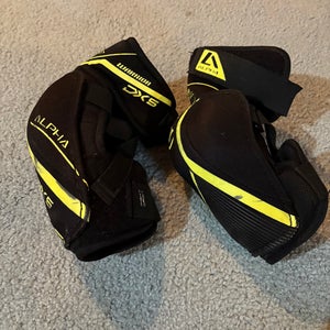 Small Senior Warrior Alpha DX5 Elbow Pads (Used)