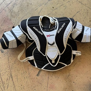 Large  Bauer Vapor X900 Goalie Chest Protector (Used)