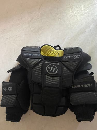 Small / Medium Warrior Ritual GT2 Goalie Chest Protector (Used)