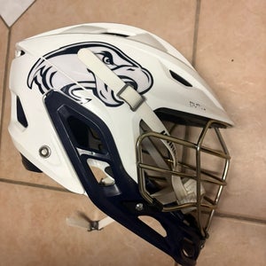 Large warrior burn lacrosse helmet