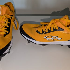 Boombah Low Top Molded Cleats W7.5