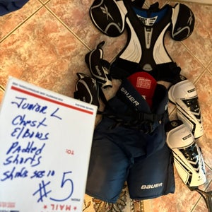 Junior large hockey equipment