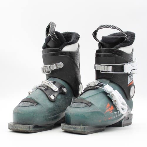 Salomon T2 Kids Ski Boots - Size 13 / Mondo 19 Used