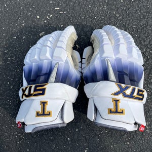 STX Surgeon RZR2 Lacrosse Gloves Large (Used)