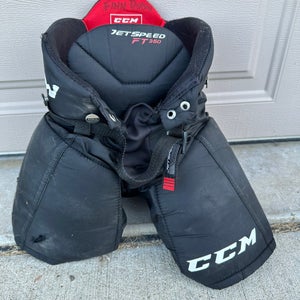 Small Junior CCM JetSpeed FT350 Hockey Pants  (Used)