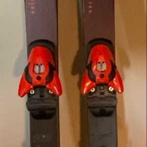 Atomic 2023 S9 Junior With Colt 10 Bindings