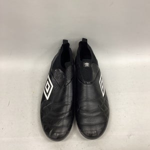 Used Umbro Soccer Cleats Black Senior 11.5 11851-S000034264