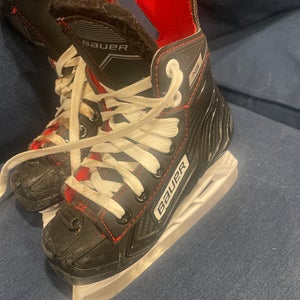 Bauer Ns Hockey Skates 10 (Used)