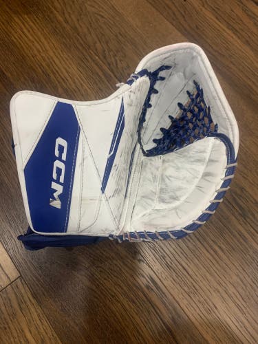 CCM Axis 2.9 Regular (Used)