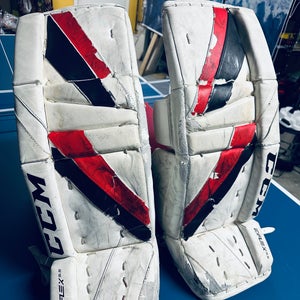 21" CCM Extreme Flex E4.5 Goalie Leg Pads (Used)