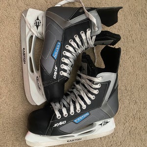 Easton Synergy 50 Hockey Skates Regular Width  7 (Used)