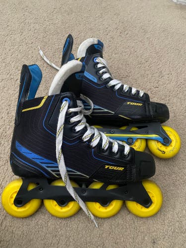 Tour roller blades