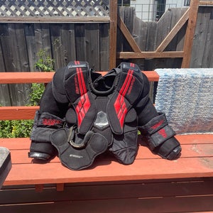 XL  2019 Vaughn Velocity V7 XF Pro Carbon Goalie Chest Protector Pro Stock (Used)