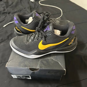 Men's Size M 9.0 (W 10.0) Nike Kobe 8 Shoes (New)