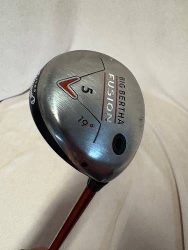 Callaway Big Bertha Fusion Right Handed Fairway Wood Senior Flex 5 Wood (Used)