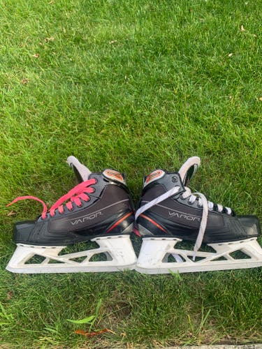 Bauer X700 Hockey Goalie Skates 5.5 (Used)