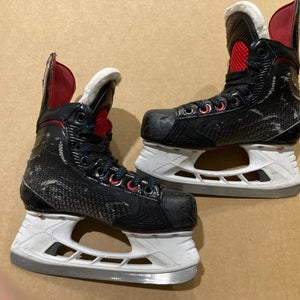 Bauer Vapor X700 Hockey Skates | Junior 1