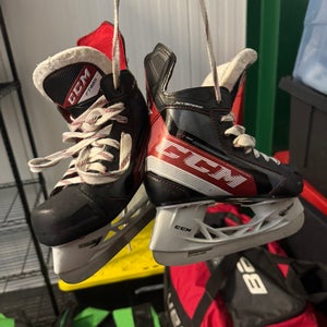 CCM JetSpeed FT485 Hockey Skates Regular Width 13 (Used)