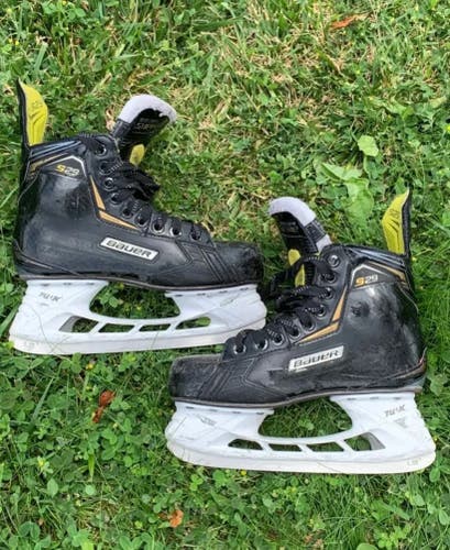 Bauer Supreme S29 Hockey Skates | INT 5.5 | SLIGHT WEAR