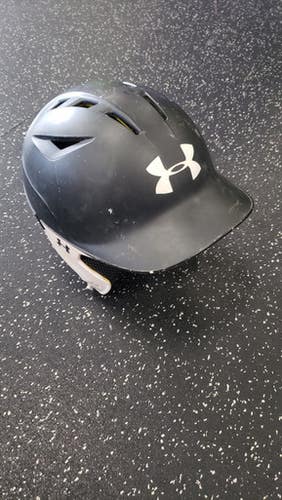 Used Under Armour UABH3-100 Batting Helmet No Mask Black And White MD 11849-S000029381