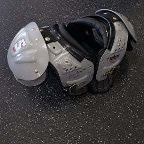 Used Schutt Y FLEX FB Shoulder Pads Grey XS 11849-S000029366