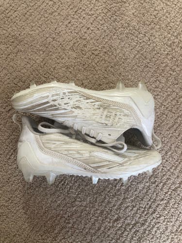 White Size M 7.5 (W 8.5) Adidas Low Top Molded Cleats (Used)