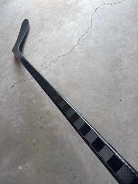 50 Flex P28 BLCKSTCK PRO 2 Proto-R, Novium Pro Similar Kick Point Junior Right Hand