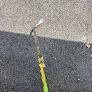 Senior Bauer Proto-R Right Handed Hockey Stick P28 (New)
