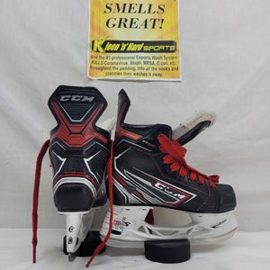 CCM JetSpeed FT470 Hockey Skates Regular Width Size 1 (Used)