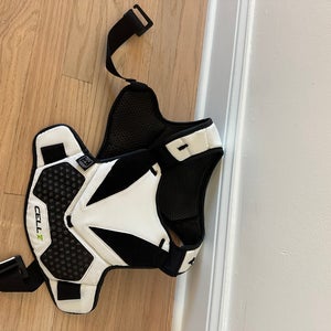 Adult Medium/Large STX Cell V Shoulder Pads (Used)