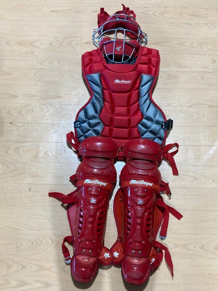 Used Senior MacGregor Catcher's Set | Easton Mask