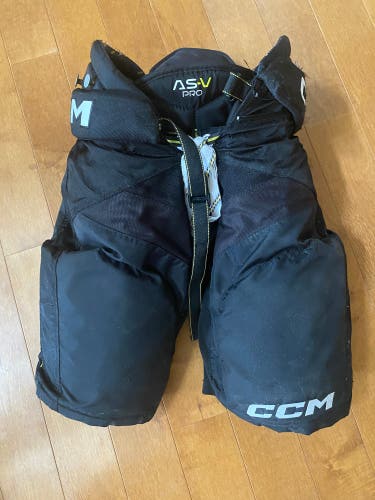 Medium Senior CCM Tacks AS-V Pro Hockey Pants (Used)