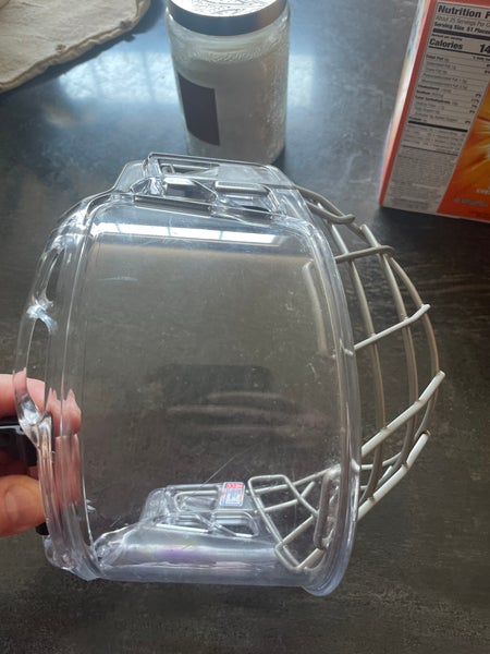 Used Bauer Hybrid Shield Shield
