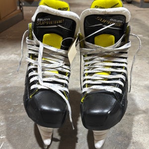 Senior Bauer Supreme S29 Hockey Skates Regular Width 8.5 (Used)
