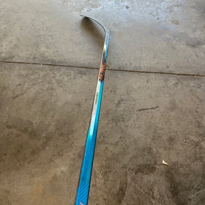 Junior Bauer Nexus Sync Right Handed Hockey Stick P92  (Used)