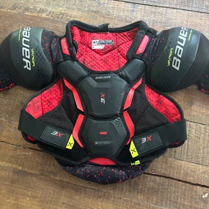Intermediate Large Bauer Vapor 3X Shoulder Pads  (Used)