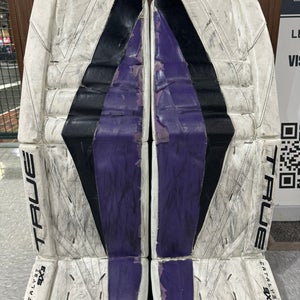 White 33" Senior True 9x3 Goalie Leg Pads (Used)