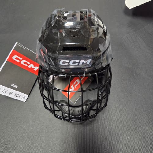Senior Small CCM Tacks 920 Helmet Combo Brand New