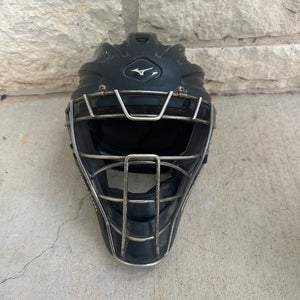Mizuno Samurai Catcher's Mask (Used)