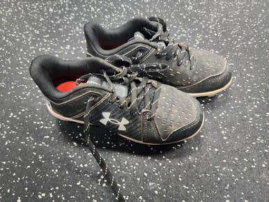 Used Under Armour LEADOFF BB/SB Cleats Black Youth 13.0 11849-S000026039