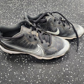 Used Nike NIKE DIAMOND BB/SB Cleats Black Junior 03.5 11849-S000026050