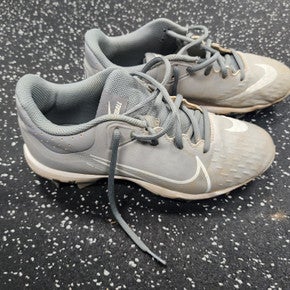 Used Nike HYPER DIAMOND 4 BB/SB Cleats Grey Senior 7.5 11849-S000027741