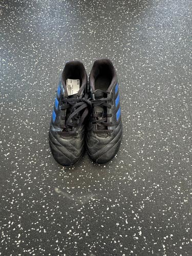 Used Adidas Soccer Cleats Black Junior 01.5 11849-S000029259