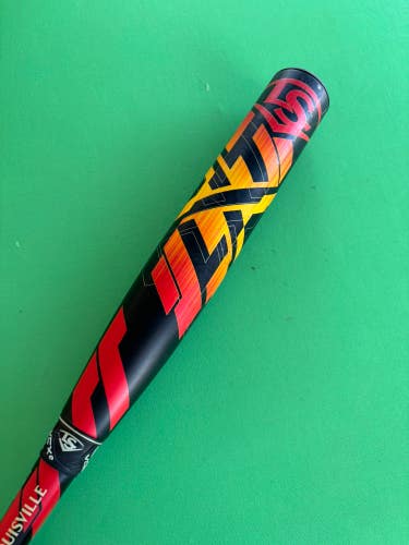 Black 2022 Louisville Slugger LXT Composite Bat (-11) Composite 18 oz 29"