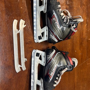 CCM FT460 Hockey Goalie Skates Regular Width Size 2 (Used)
