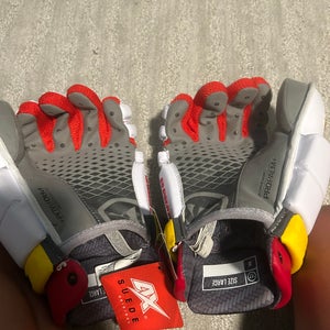 Warrior Nemesis Lacrosse Gloves Large (New)