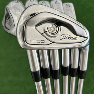 Titleist T200 Forged Iron Set 5-P / NS Pro Neo 95 Stiff