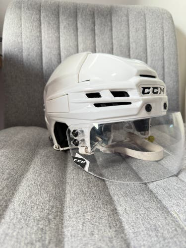 CCM Tacks X Small White #1061